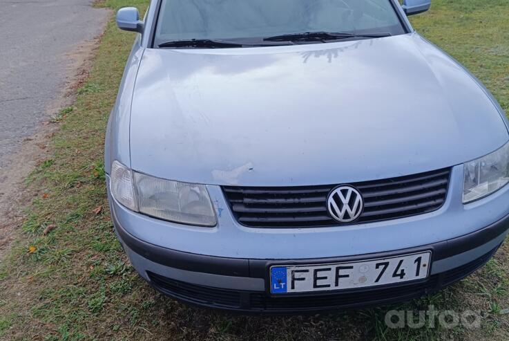 Volkswagen Passat B5 Sedan 4-doors
