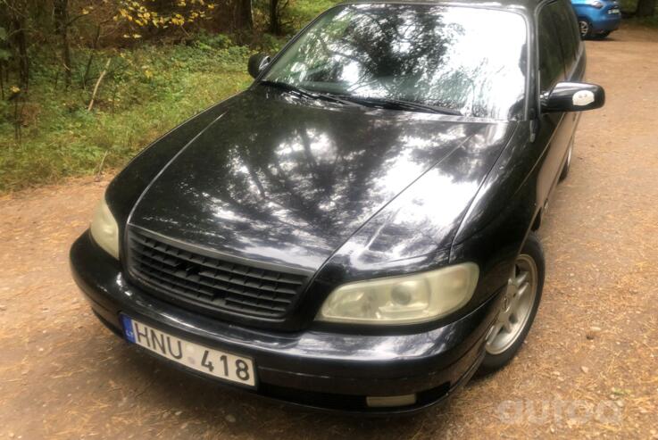 Opel Omega B [restyling] wagon