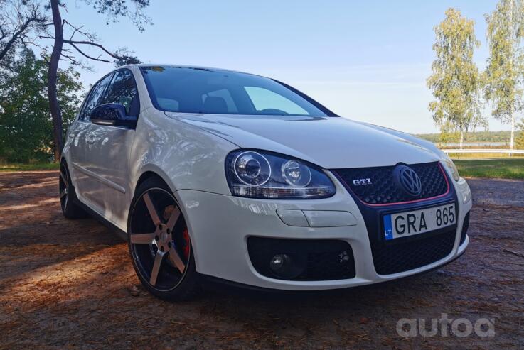 Volkswagen Golf GTI 5 generation