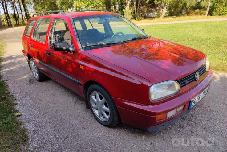 Volkswagen Golf 3 generation wagon