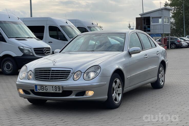 Mercedes-Benz E-Class W211 Sedan