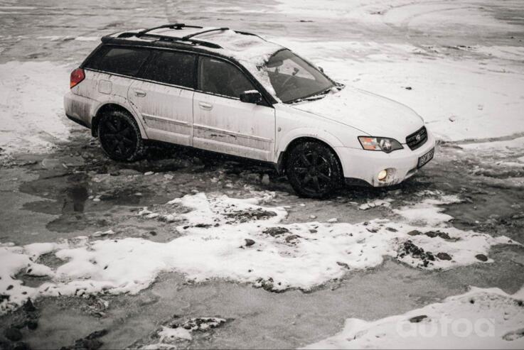 Subaru Outback 3 generation wagon