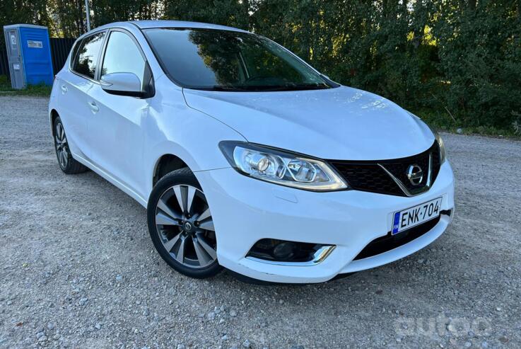 Nissan Pulsar NB17