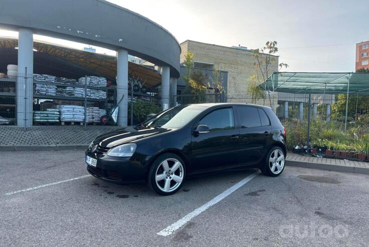 Volkswagen Golf 5 generation Hatchback 5-doors