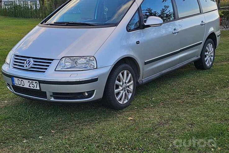 Volkswagen Sharan 1 generation [2th restyling] Minivan