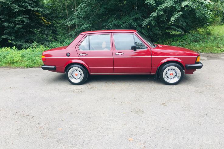 Volkswagen Jetta 1 generation Sedan 4-doors