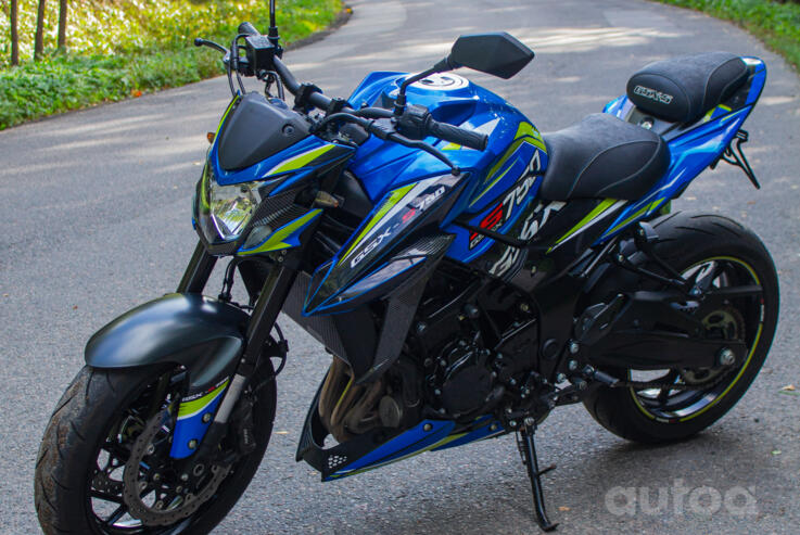 Suzuki GSX-S