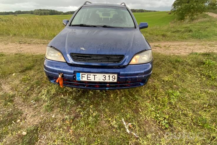 Opel Astra H Hatchback