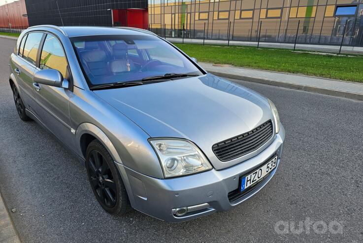 Opel Signum C Hatchback