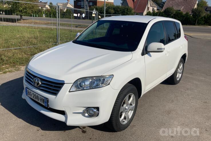 Toyota RAV 4 CA30 [restyling]