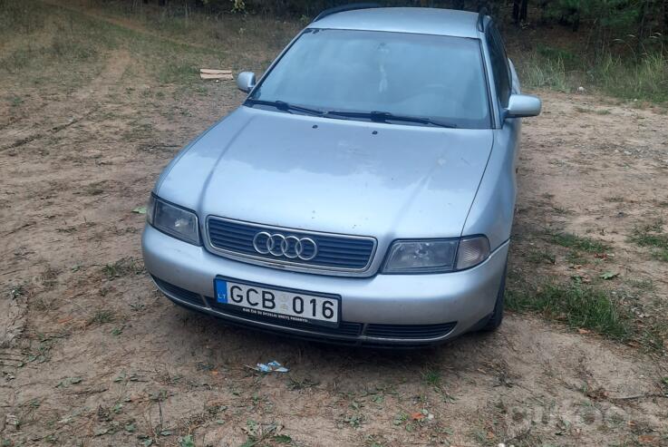 Audi A4 B5 Avant wagon 5-doors