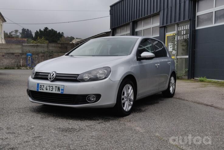 Volkswagen Golf 6 generation Hatchback 5-doors