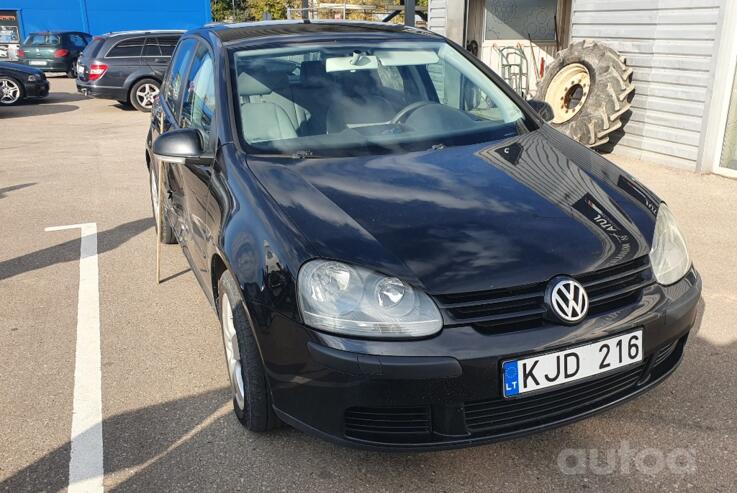 Volkswagen Golf 5 generation Hatchback 5-doors