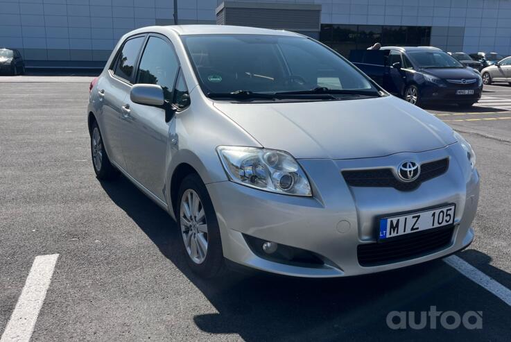 Toyota Auris 1 generation Hatchback 5-doors