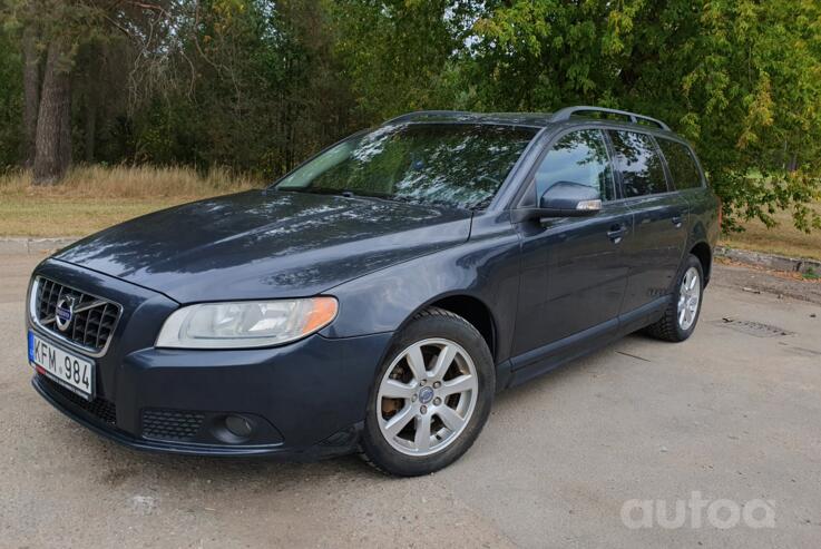 Volvo V70 3 generation wagon