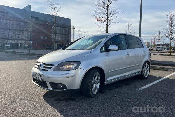 Volkswagen Golf Plus 1 generation