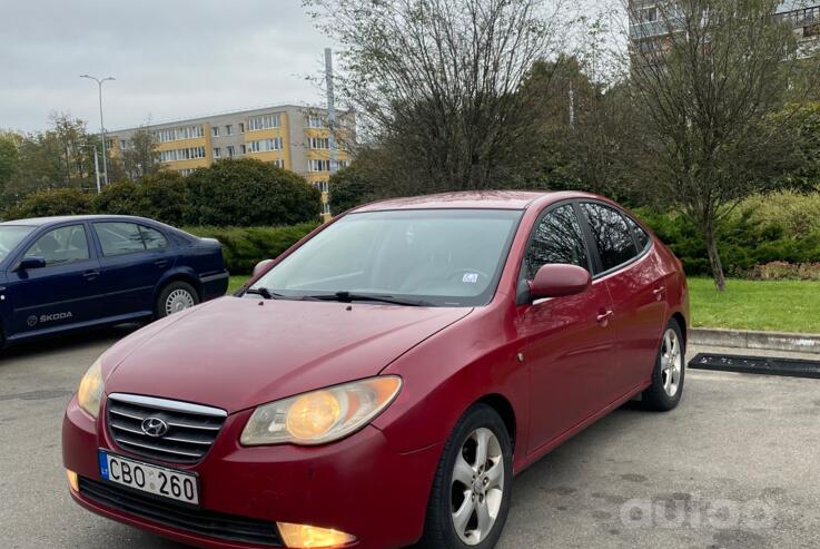 Hyundai Elantra HD Sedan