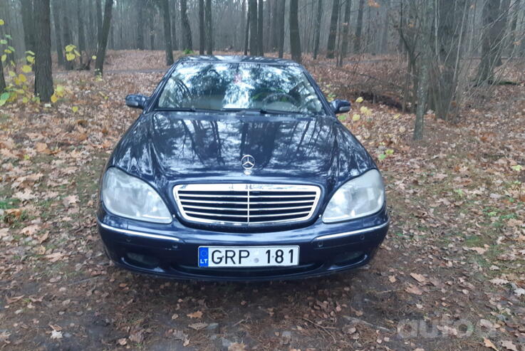 Mercedes-Benz S-Class W220 Sedan 4-doors