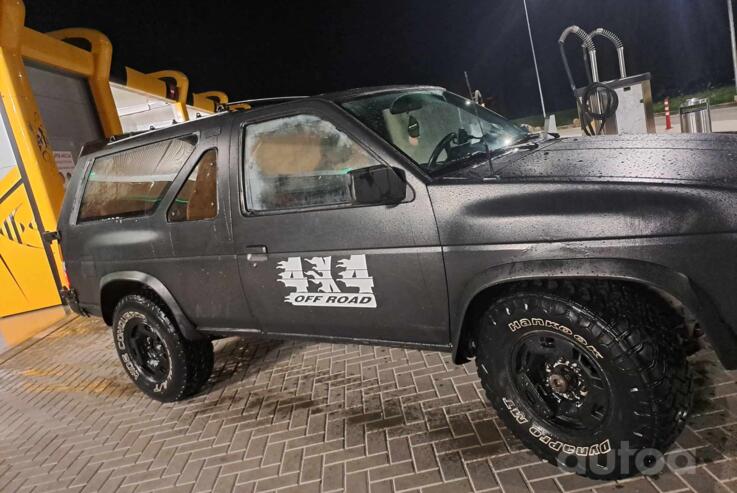 Nissan Terrano WD21 SUV 3-doors