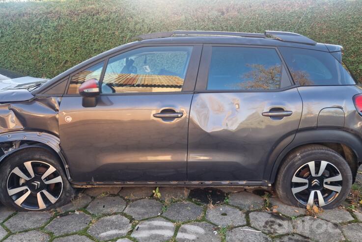 Citroen C3 AirCross 1 generation Hatchback