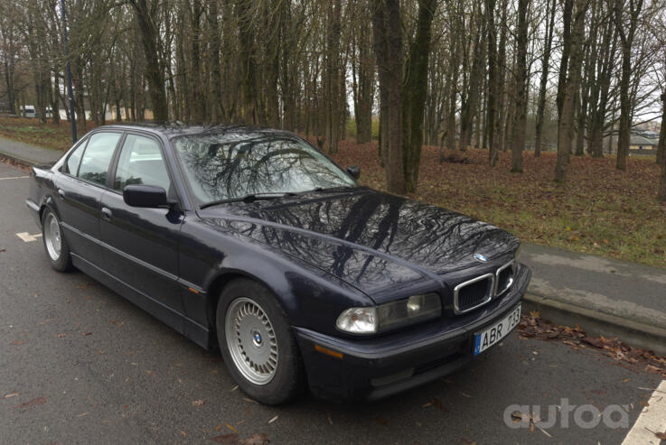 BMW 7 Series E38 Sedan