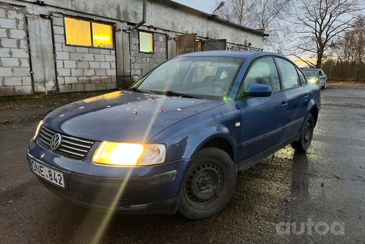 Volkswagen Passat B5 Sedan 4-doors