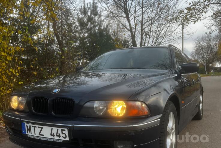 BMW 5 Series E39 Touring wagon