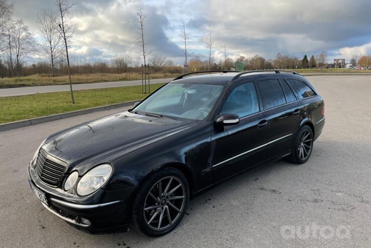 Mercedes-Benz E-Class W211/S211 wagon 5-doors