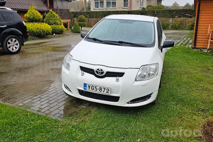 Toyota Auris 1 generation Hatchback 5-doors