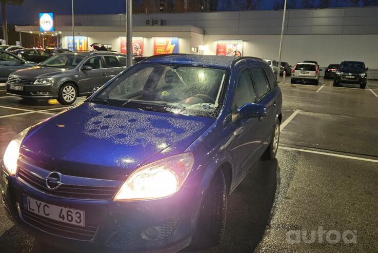 Opel Astra H wagon