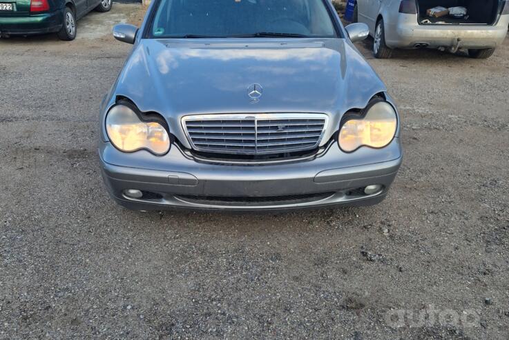 Mercedes-Benz C-Class W203/S203/CL203 wagon 5-doors
