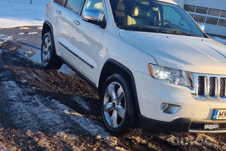 Jeep Grand Cherokee WK2 SUV