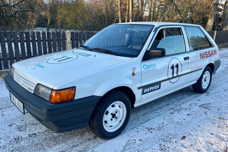 Nissan Sunny B12 Hatchback