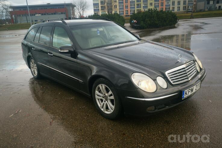 Mercedes-Benz E-Class W211/S211 wagon 5-doors