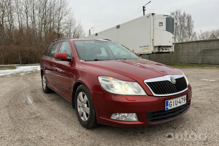 Skoda Octavia 2 generation [restyling] Combi wagon 5-doors