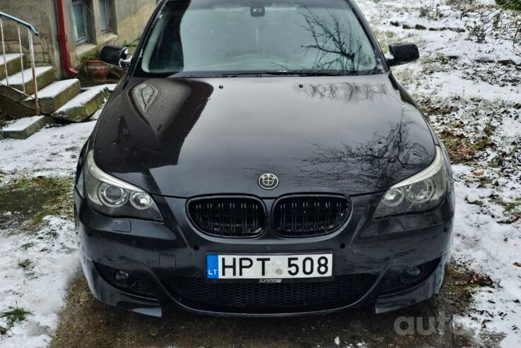 BMW 5 Series E60/E61 Sedan