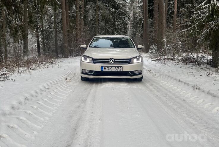 Volkswagen Passat B7 Passat Alltrack (B7)