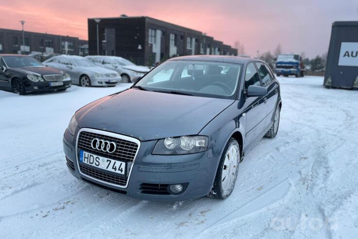 Audi A3 8P/8PA [restyling] Sportback hatchback 5-doors