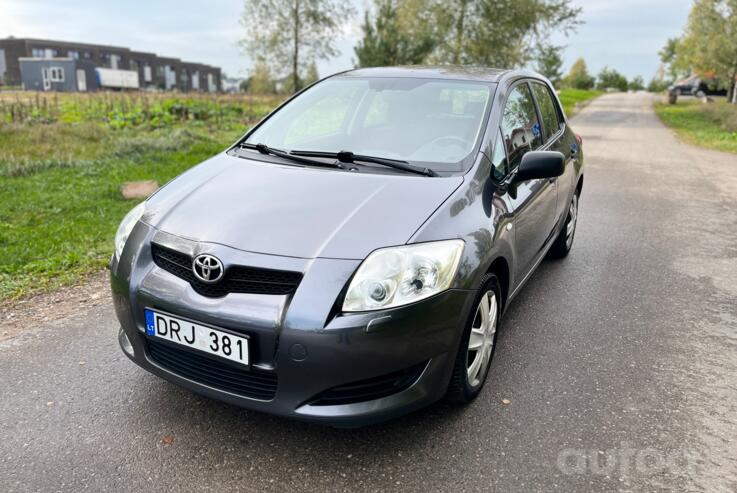 Toyota Auris 1 generation Hatchback 5-doors