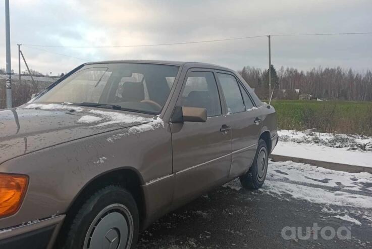 Mercedes-Benz E-Class W124 [restyling] Sedan 4-doors