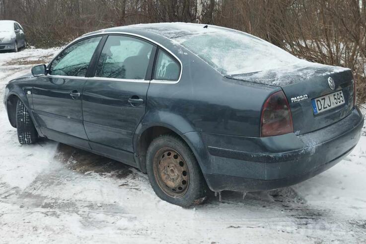Volkswagen Passat B5.5 [restyling] Sedan