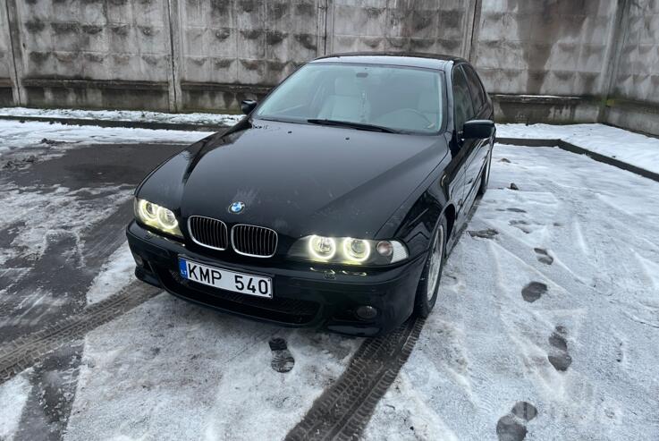 BMW 5 Series E39 Sedan 4-doors