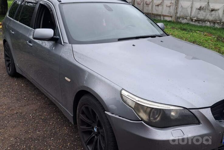 BMW 5 Series E60/E61 Touring wagon