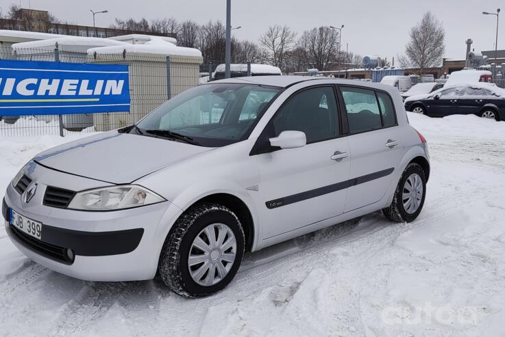 Renault Megane 2 generation Hatchback 5-doors
