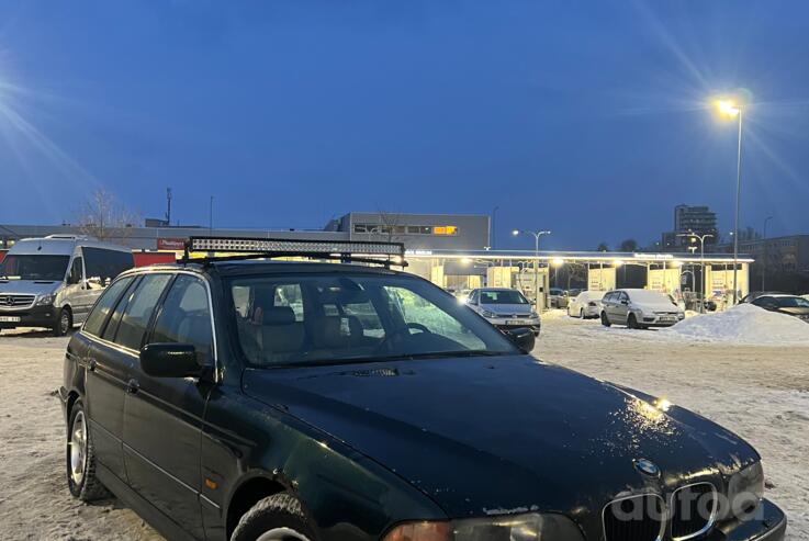 BMW 5 Series E39 Touring wagon