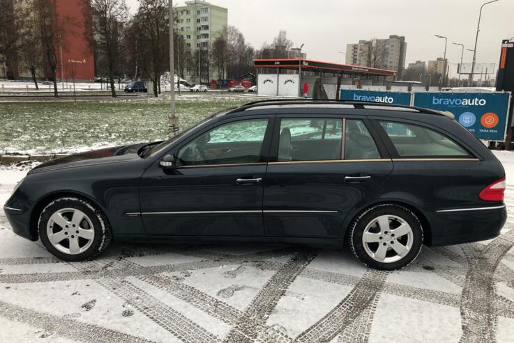 Mercedes-Benz E-Class W211/S211 wagon 5-doors