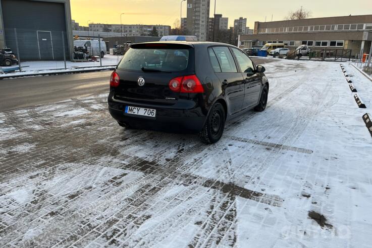 Volkswagen Golf 5 generation Hatchback 5-doors