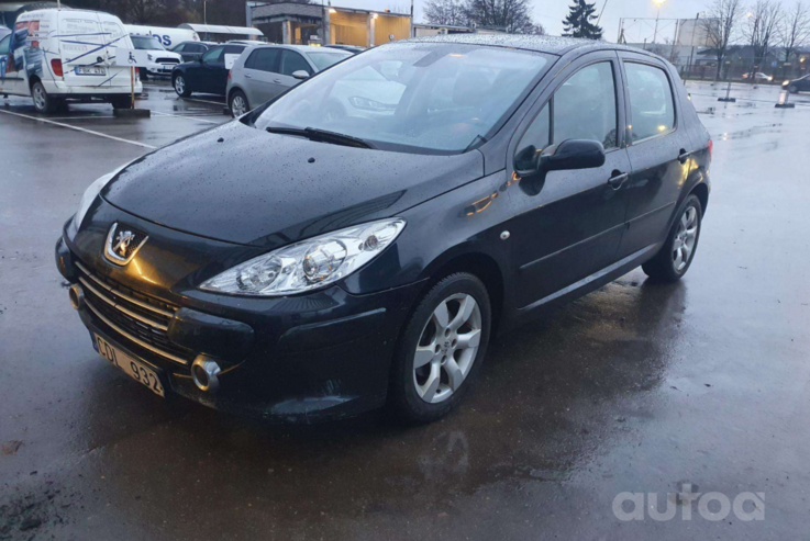 Peugeot 307 1 generation [restyling] Hatchback 5-doors