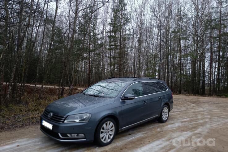 Volkswagen Passat B7 Variant wagon 5-doors