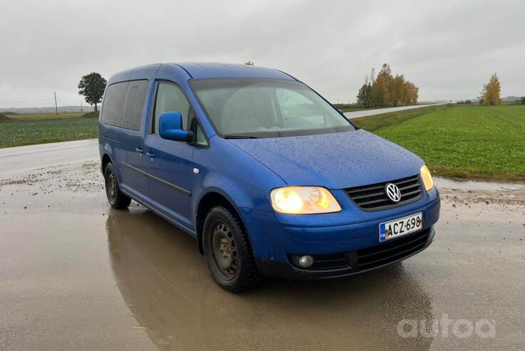 Volkswagen Caddy 3 generation Tramper Maxi minivan 5-doors